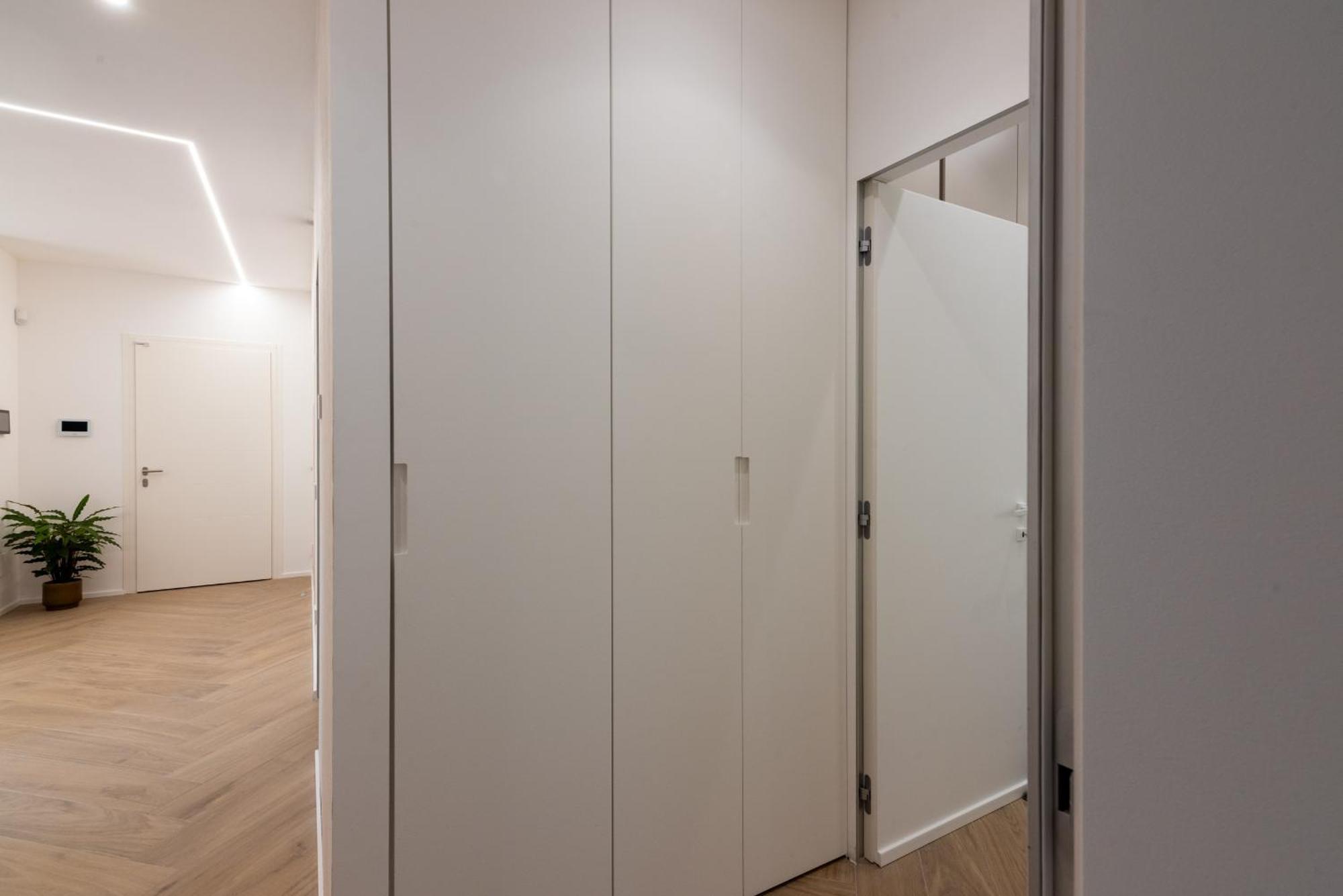 Apartamento White House Con Posti Auto *