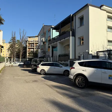 White House Villa Con Posti Auto Milano Exterior photo